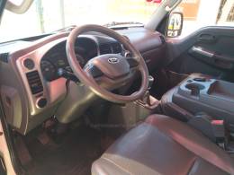 KIA MOTORS - BONGO - 2019/2020 - Branca - R$ 128.000,00