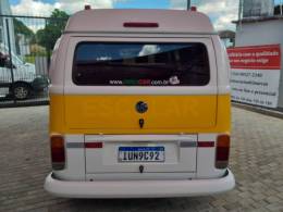 VOLKSWAGEN - KOMBI - 2013/2014 - Branca - Sob Consulta