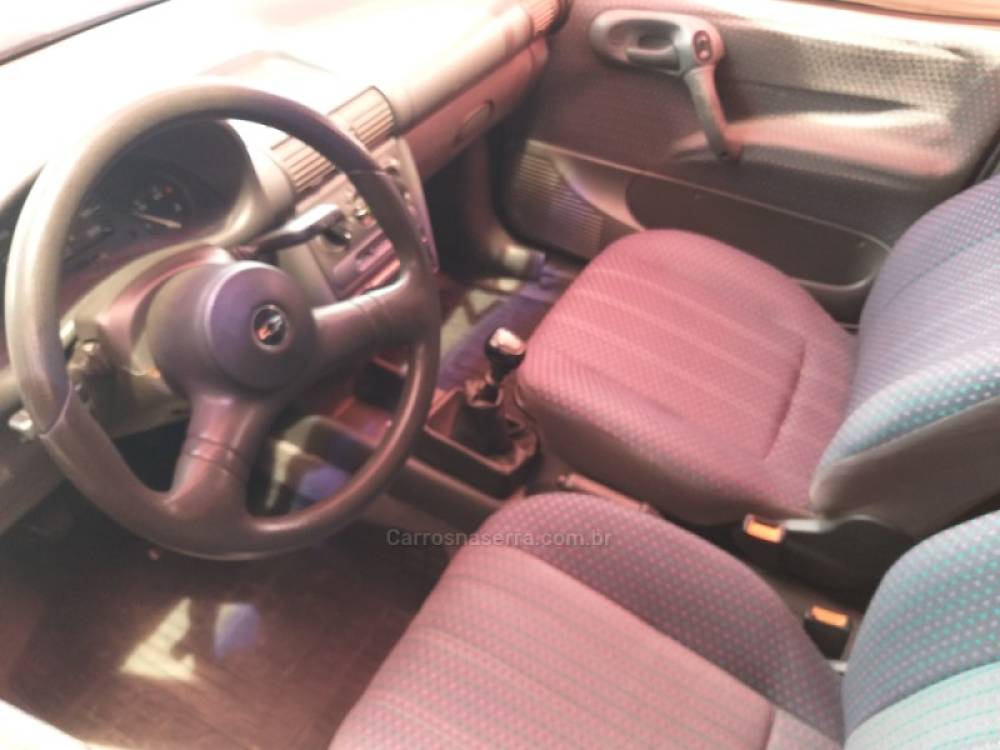 CHEVROLET - CORSA - 1997/1997 - Roxa - R$ 16.500,00