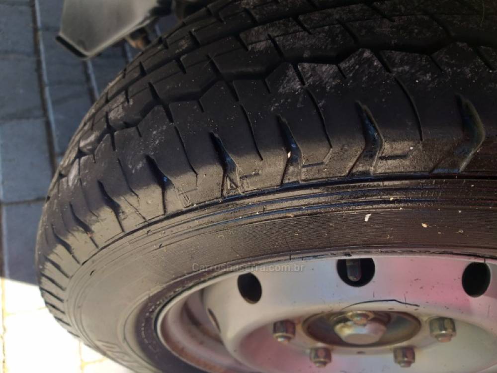 KIA MOTORS - BONGO - 2019/2020 - Branca - R$ 128.000,00