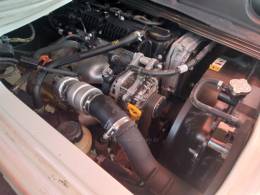 KIA MOTORS - BONGO - 2019/2020 - Branca - R$ 128.000,00