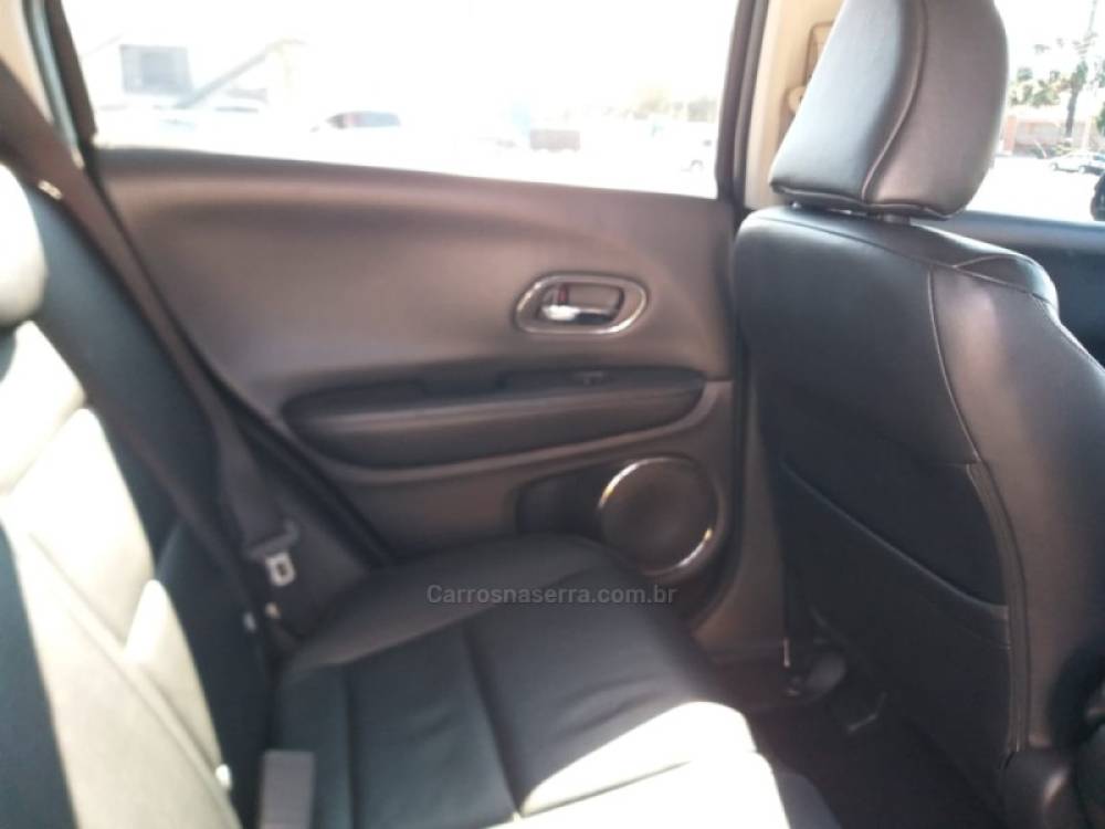 HONDA - HR-V - 2017/2017 - Preta - Sob Consulta