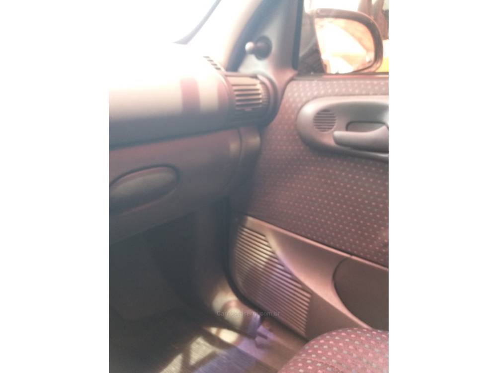 CHEVROLET - CORSA - 1997/1997 - Roxa - R$ 16.500,00