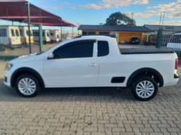 VOLKSWAGEN - SAVEIRO - 2014/2015 - Branca - R$ 51.500,00