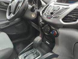 FORD - ECOSPORT - 2016/2017 - Vermelha - R$ 59.800,00